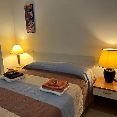 Giuliani Via Rasiglia Διαμέρισμα Casenove